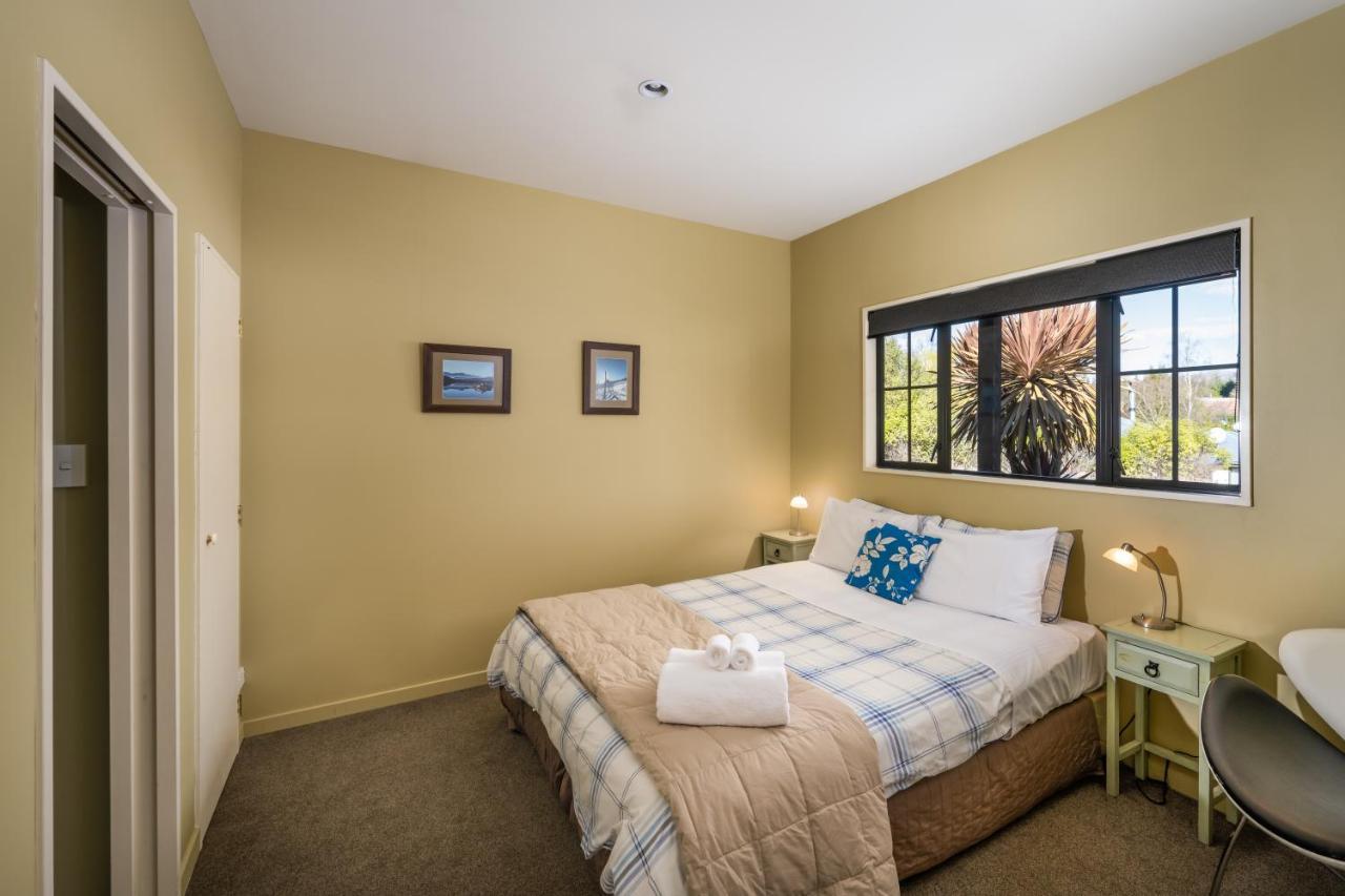 Criffel Peak View Bed&Breakfast Wanaka Exterior foto