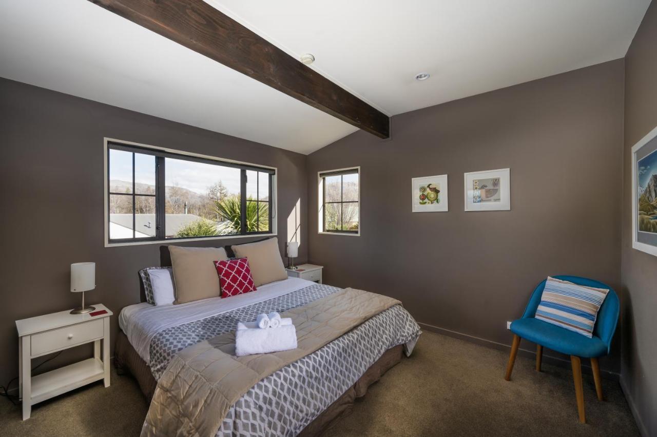 Criffel Peak View Bed&Breakfast Wanaka Exterior foto