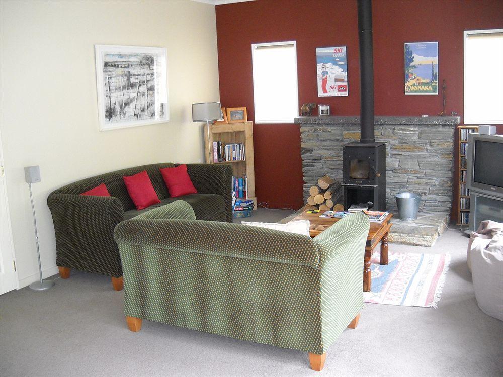 Criffel Peak View Bed&Breakfast Wanaka Exterior foto